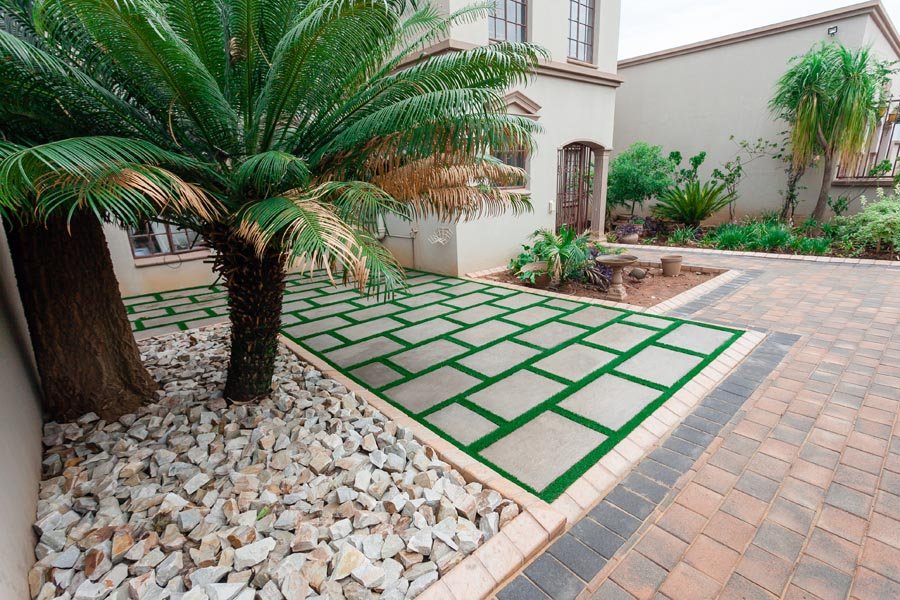 Garden & Pavement Design Ideas